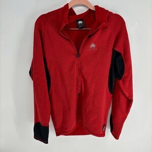 Nike ACG quarter zip men red used fleece long sleeve adventure pullover medium